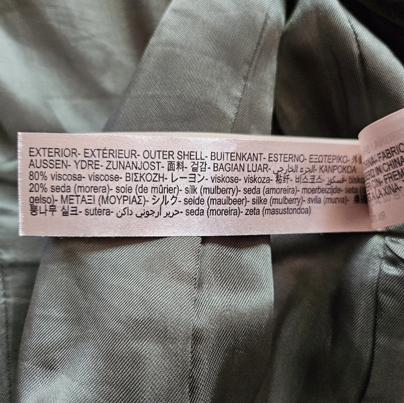 Massimo Dutti Green Velvet Blazer Sz 6 - Picture 14 of 16